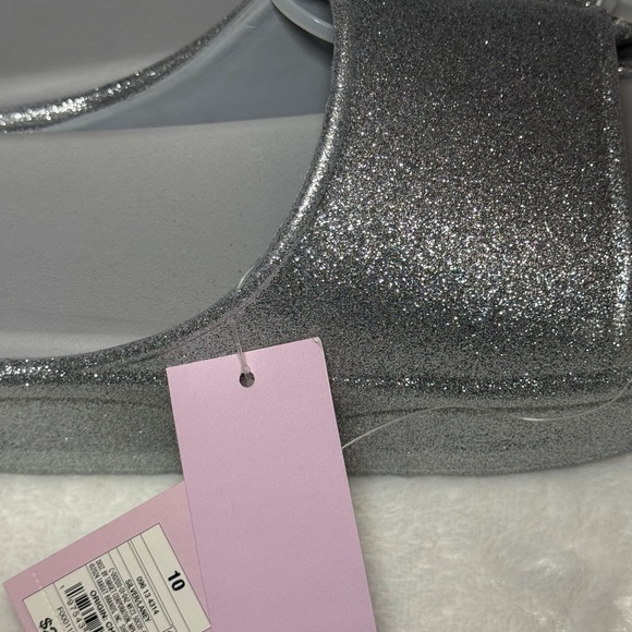 NWT Wild Fable Silver Glitter Platform Slides - Picture 4 of 6